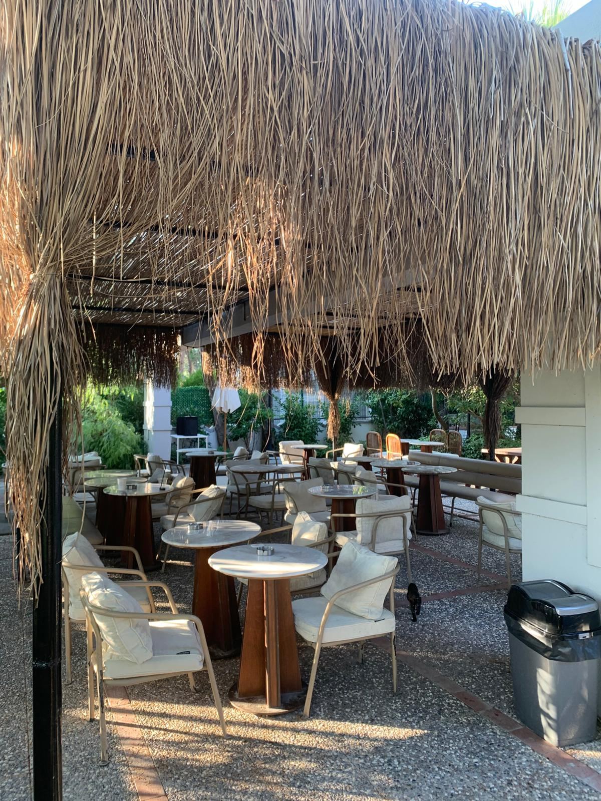 Kafeterya ve lounge alanı